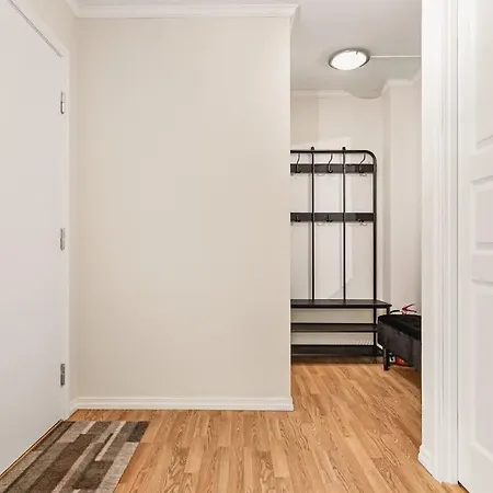 Dinbnb I Family I Fully Equipped & Parking Opportunities