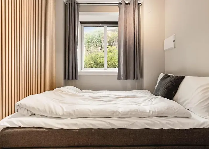 Dinbnb I Family I Fully Equipped & Parking Opportunities Apartment